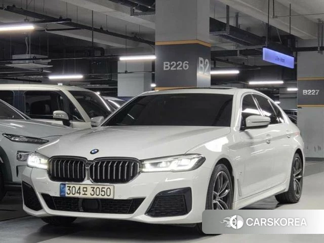 BMW 5 Series (G30) 2021 Белый из Кореи