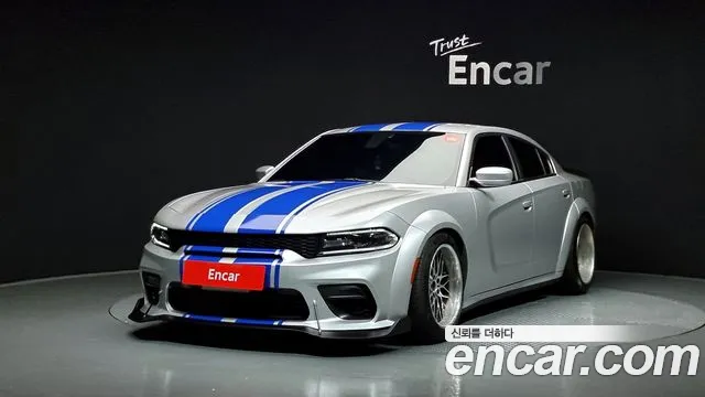 Dodge Charger 2018 Серебряный из Кореи
