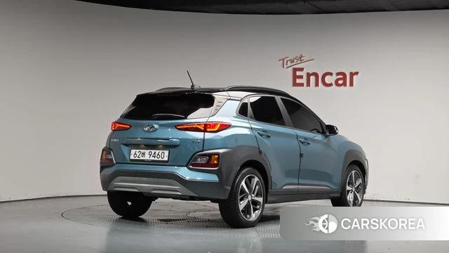 Hyundai Kona 2018 Небесно-голубой из Кореи