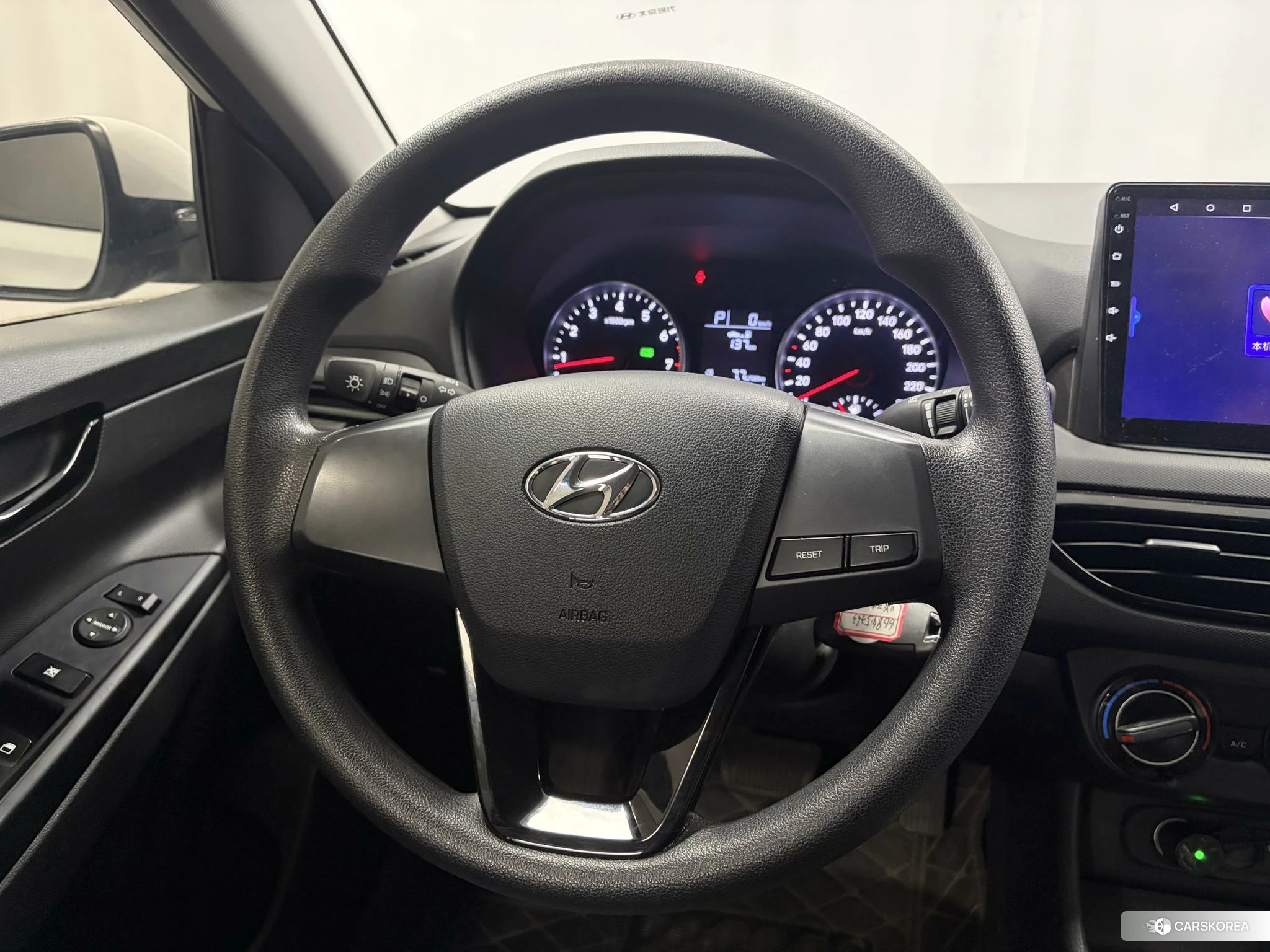 Hyundai Celesta 2020 Белый из Китая