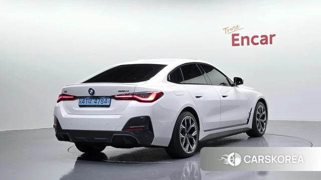 BMW i4 2023 Белый из Кореи