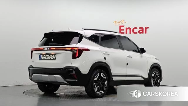 Kia The New Seltos 2023 Белый из Кореи