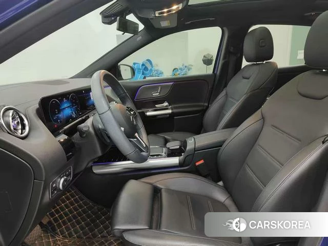 Mercedes-Benz GLA 2021 Синий из Китая
