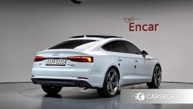 Audi A5 (F5) 2019 Белый из Кореи