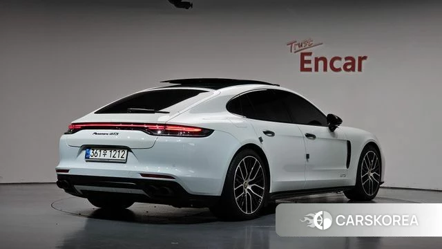 Porsche Panamera (971) 2021 Белый из Кореи