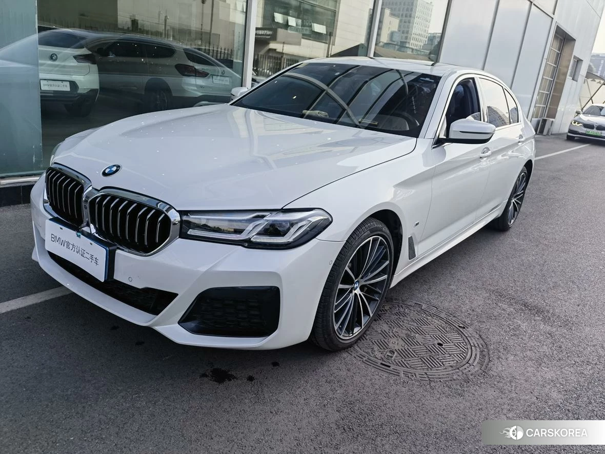 BMW 5 series 2021 Белый из Китая