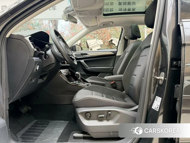 Volkswagen Tayron 2021 Темно-серый из Китая