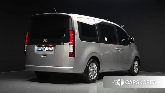 Hyundai Staria 2025 Серый из Кореи