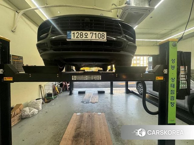 Porsche Macan 2019 Серый из Кореи