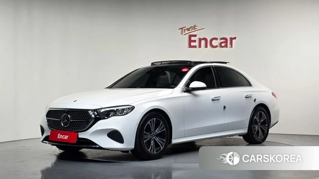 Mercedes-Benz E-Class W214 2025 Белый из Кореи