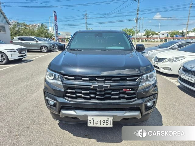 Chevrolet (GM Daewoo) Real New Colorado 2023 Черный из Кореи