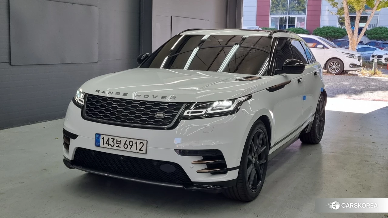 Land Rover Range Rover Velar 2021 Белый из Кореи