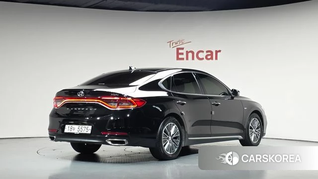 Hyundai Grandeur IG Hybrid 2018 Черный из Кореи