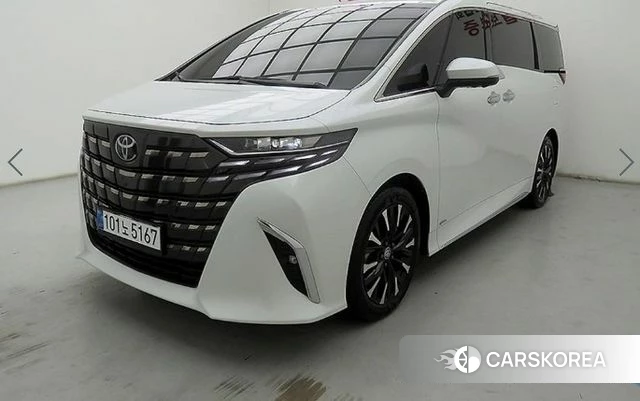 Toyota Alphard 4th Generation 2024 Белый из Кореи