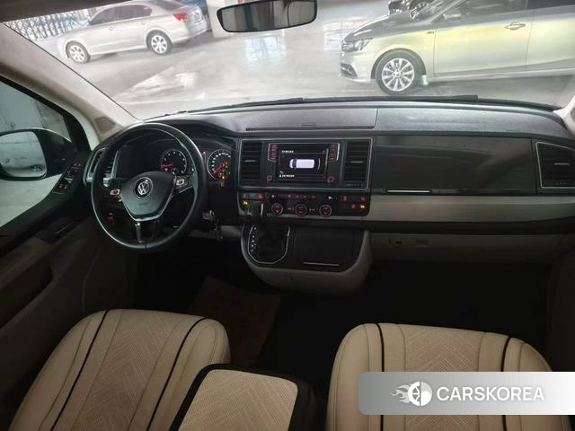 Volkswagen Caravelle 2021 Коричневый из Китая