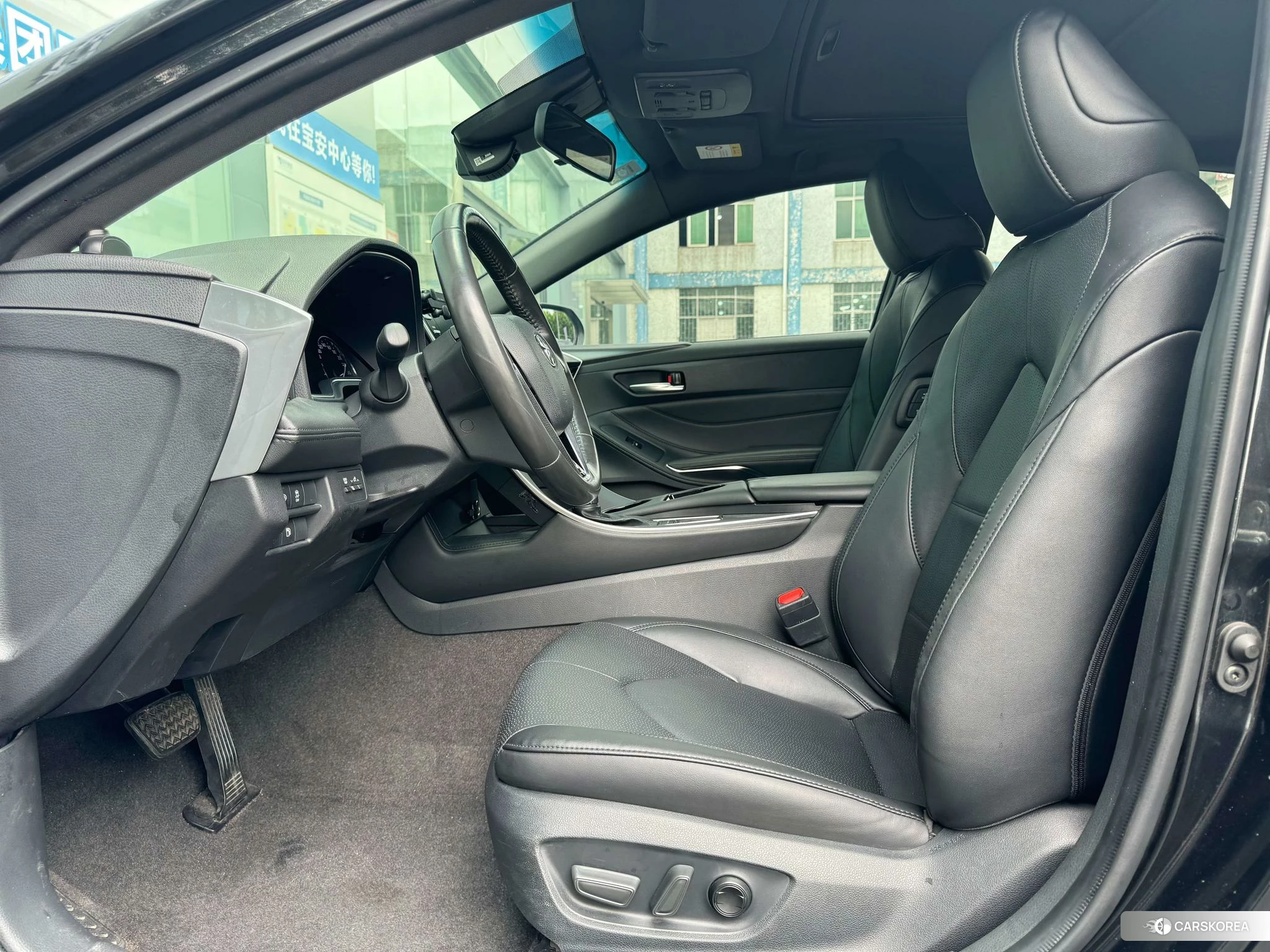 Toyota Avalon 2019 Черный из Китая
