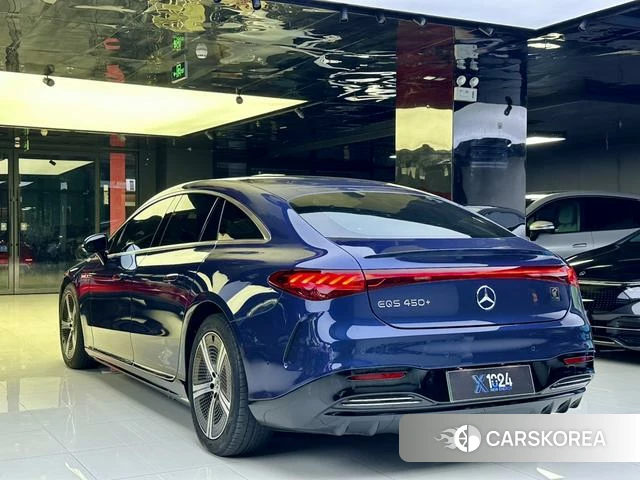 Mercedes-Benz EQS 2022 Синий из Китая