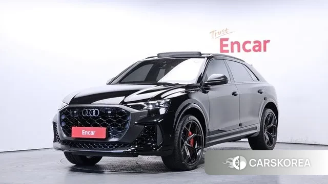 Audi RSQ8 (4M) 2025 Черный из Кореи