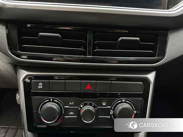 Volkswagen T-Cross 2021 Белый из Китая