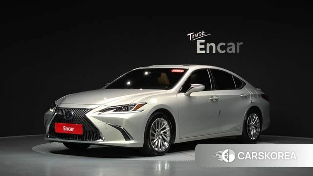 Lexus ES300h 7th generation 2020 Песочный из Кореи
