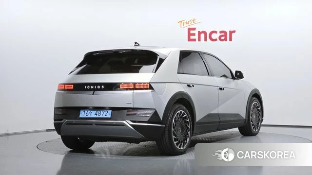 Hyundai Ionic 5 2022 Серебристо-серый из Кореи