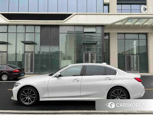 BMW 3 series 2021 Белый из Китая