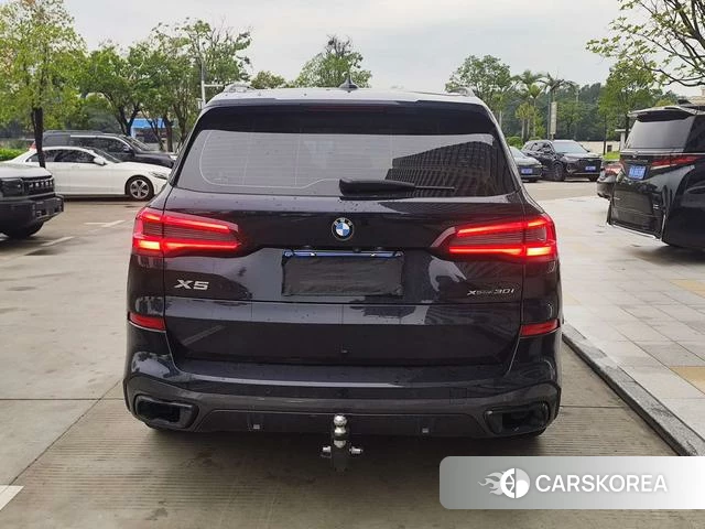 BMW X5 2021 Черный из Китая