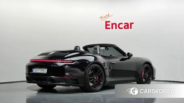 Porsche 911(992) 2023 Черный из Кореи