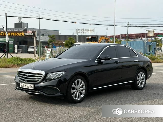 Mercedes-Benz E-Class W213 2019 Черный из Кореи