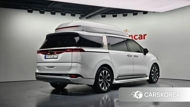 Kia Carnival 4th generation 2022 Белый из Кореи