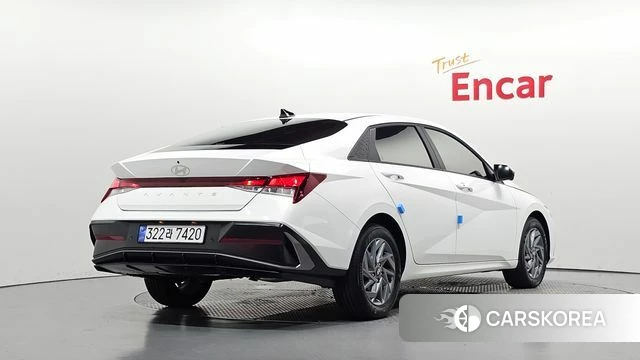 Hyundai The New Avante (CN7) 2025 Белый из Кореи