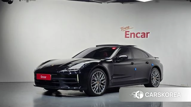 Porsche Panamera (976) 2024 Черный из Кореи
