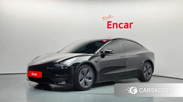 Tesla Model 3 2020 Черный из Кореи