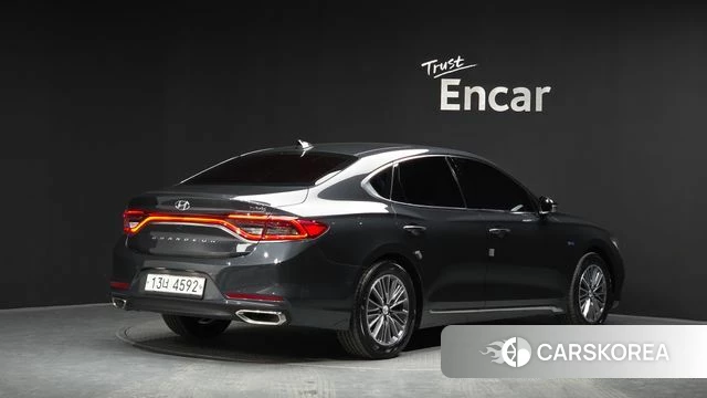 Hyundai Grandeur IG Hybrid 2018 Серый из Кореи