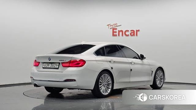 BMW 4 Series (F32) 2018 Белый из Кореи