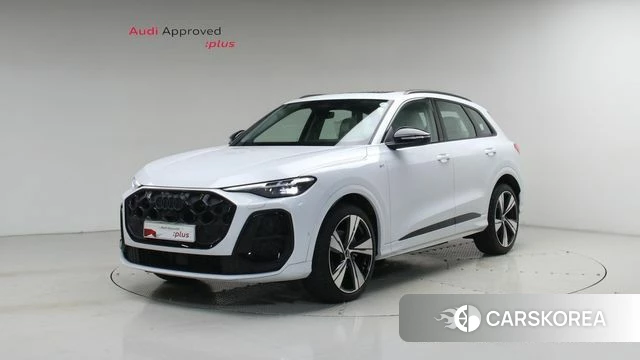 Audi Q5 (80A) 2025 Белый из Кореи