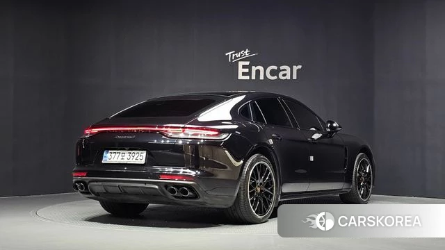 Porsche Panamera (971) 2023 Черный из Кореи