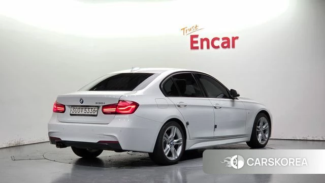BMW 3 Series (F30) 2018 Белый из Кореи