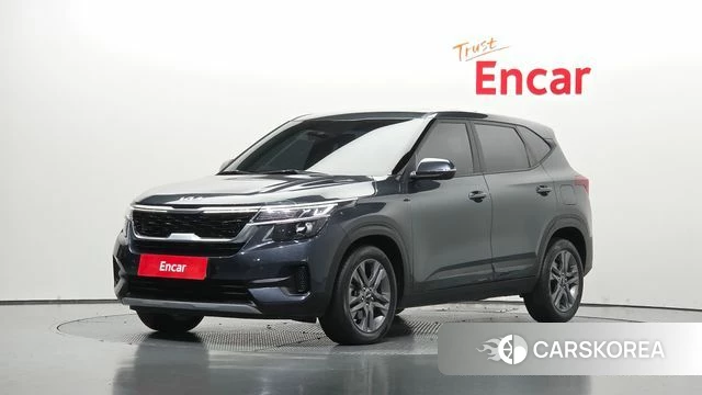Kia Seltos 2022 Серый из Кореи