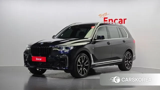 BMW X7 (G07) 2020 Черный из Кореи