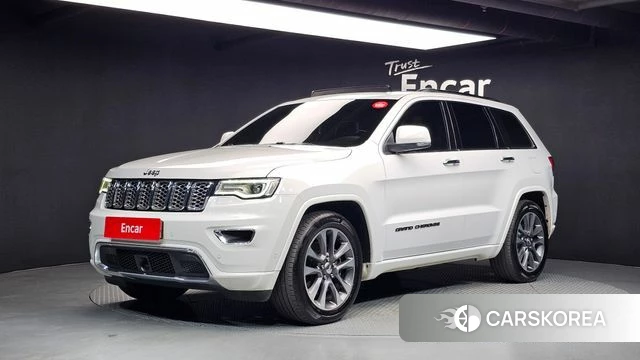 Jeep Grand Cherokee 2018 Белый из Кореи
