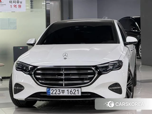 Mercedes-Benz E-Class W214 2025 Белый из Кореи