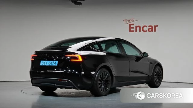 Tesla Model 3 2024 Черный из Кореи