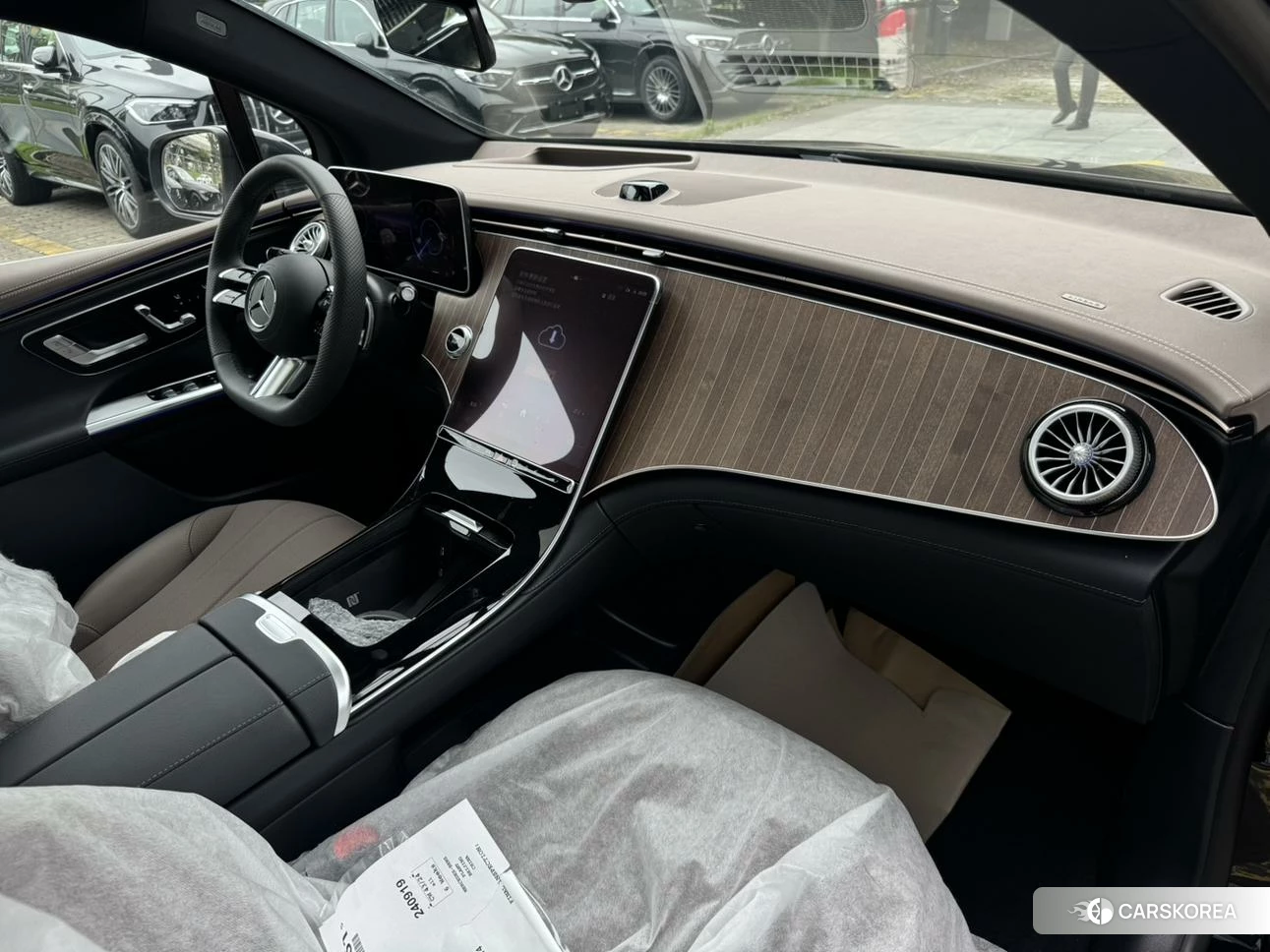 Mercedes-Benz EQE 2023 Черный из Китая