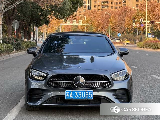 Mercedes-Benz E-Class 2021 Темно-серый из Китая
