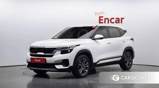 Kia Seltos 2022 Белый из Кореи
