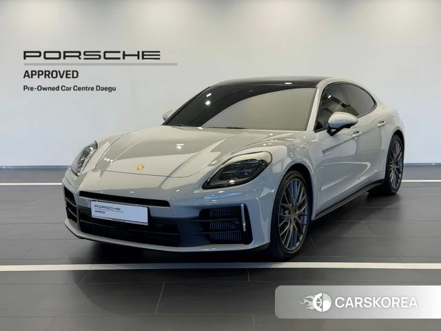 Porsche Panamera (976) 2024 Серебряный из Кореи