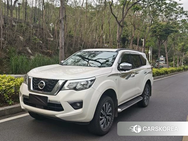 Nissan Terra 2021 Белый из Китая
