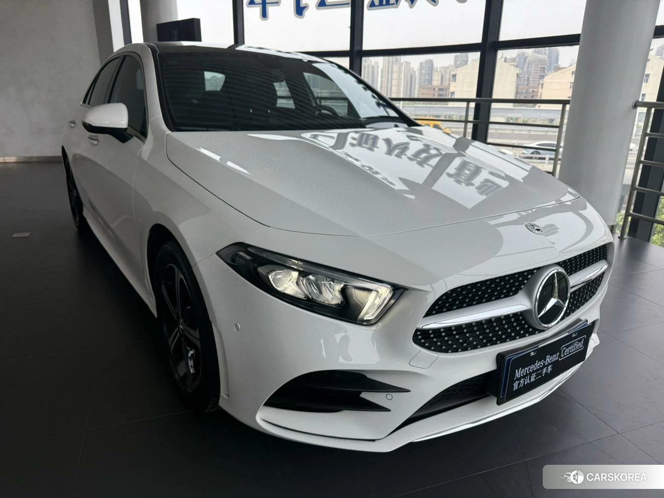 Mercedes-Benz A-Class 2022 Белый из Китая