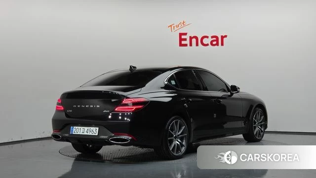 Genesis The New G70 2023 Черный из Кореи